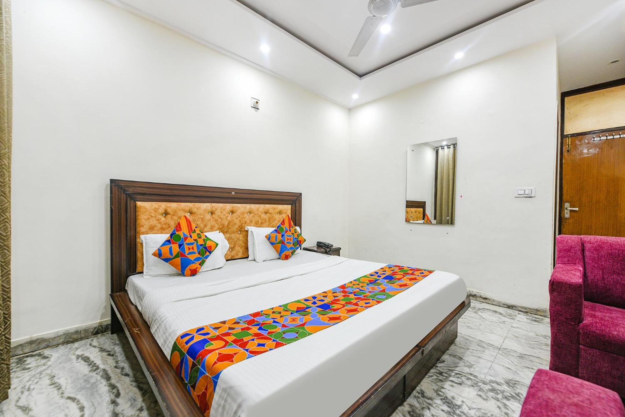 Fabhotel Royal Inn Chandīgarh Dış mekan fotoğraf
